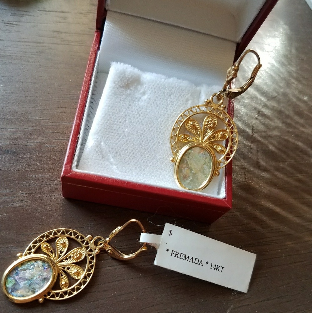 Opal 14k gold earrings